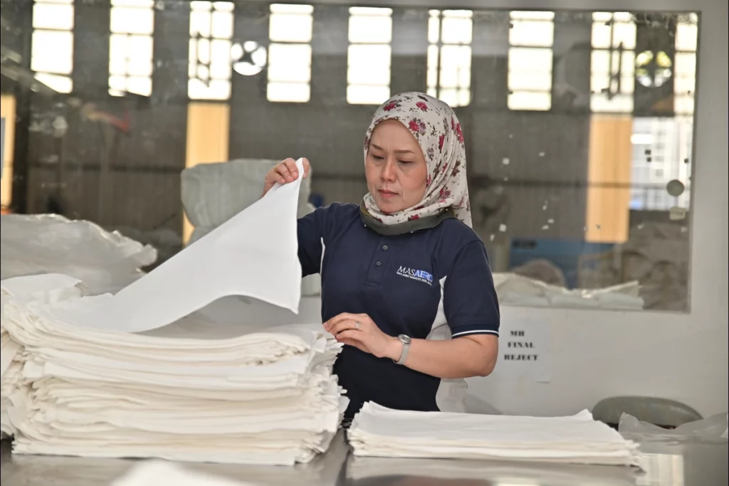 Mas Aero provides Linen and Uniform Rental Mas Aero provides Linen and Uniform Rental