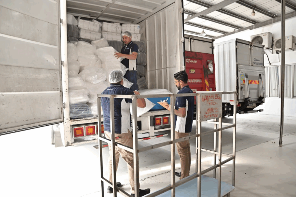 Experience Mas Aero Staff Loading Laundry to be Despatched Experience Mas Aero Staff Loading Laundry to be Despatched